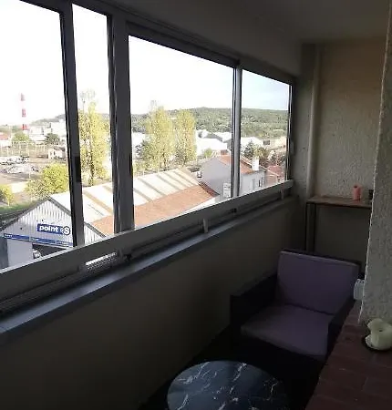 Prive Avec Loggia *